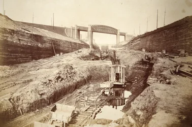 Latchford Viaduct, Showing Locks in Distance